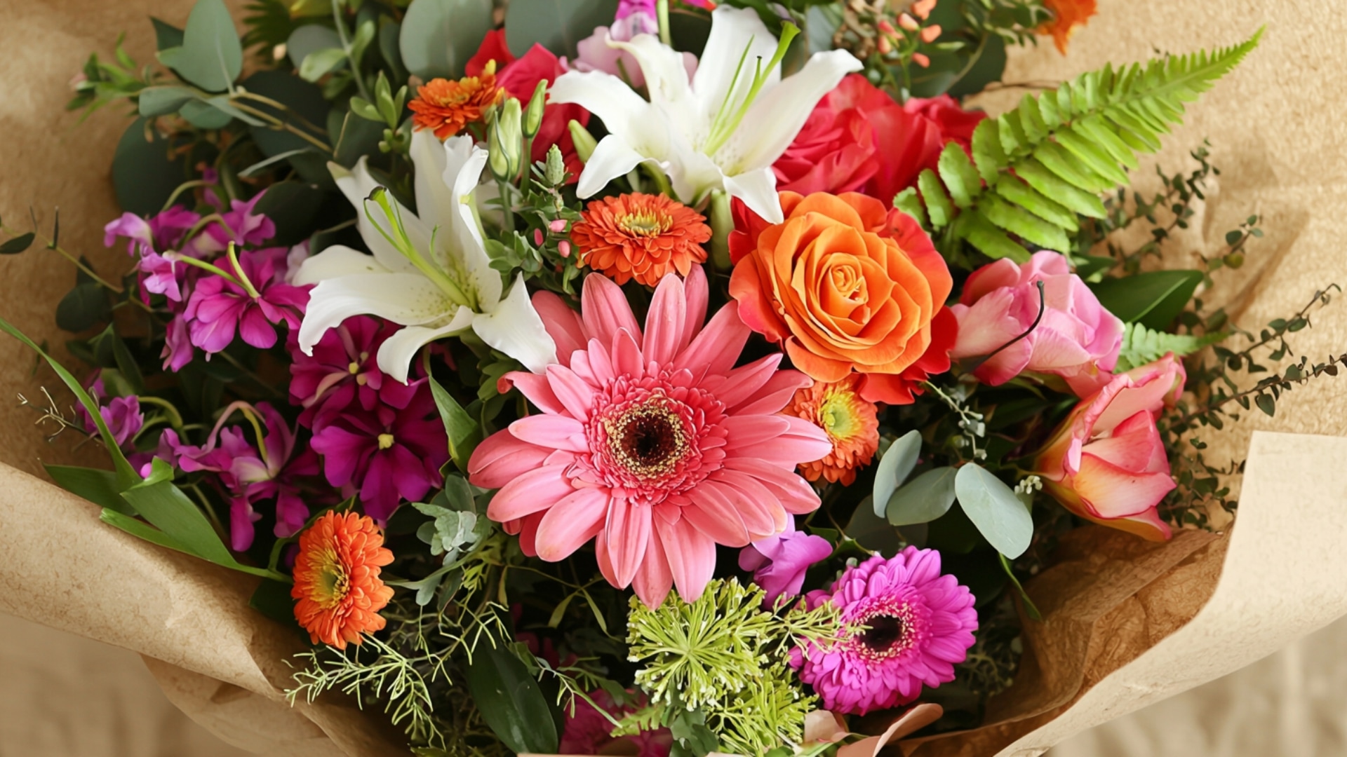 bouquet-de-fleurs-colore-et-varie